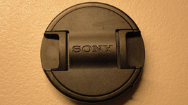 Genuine OEM Snap-on Lens Cap 55 mm for Sony Camera - £8.19 GBP