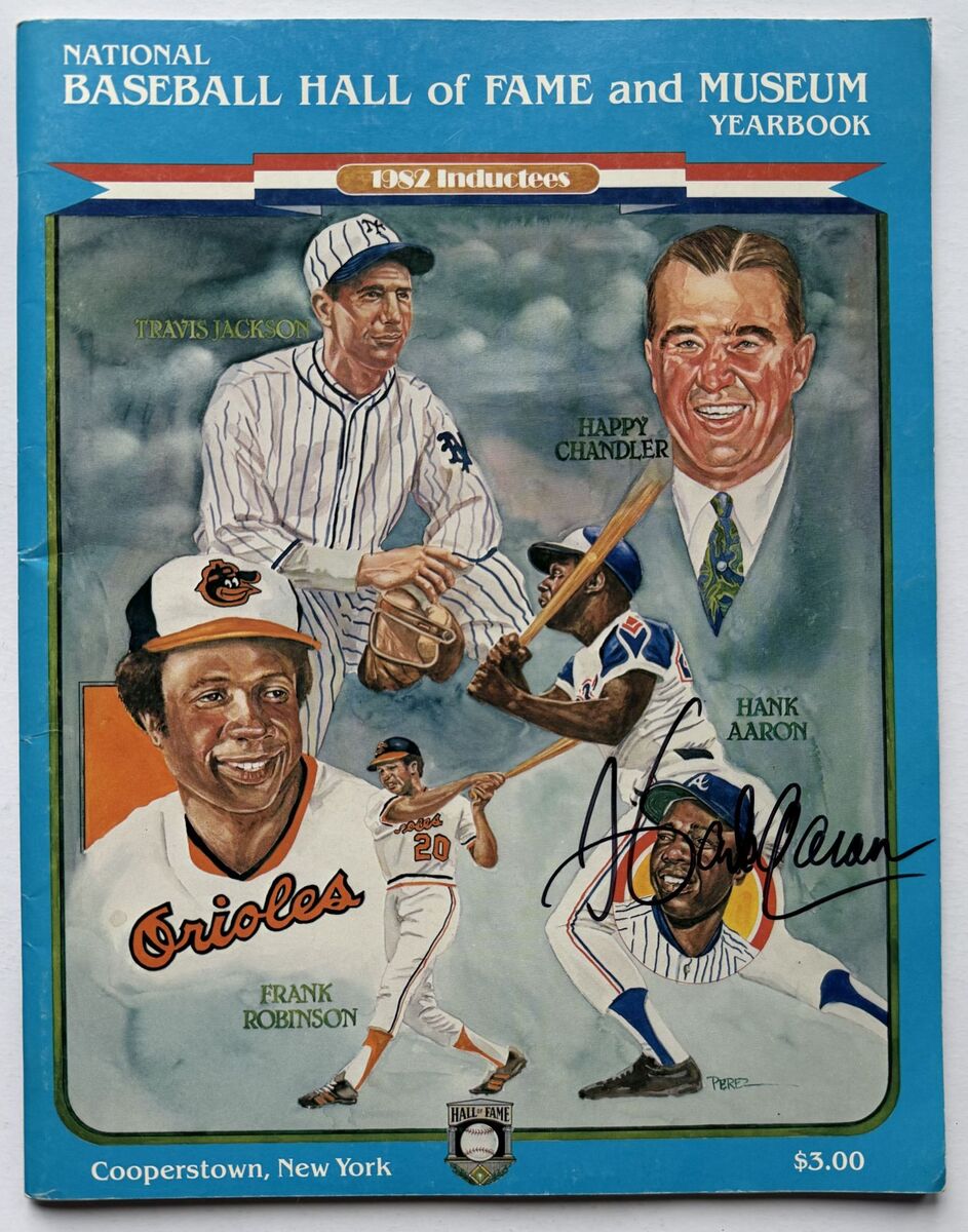 Hank Aaron Autographed 1982 Baseball Hall of Fame Yearbook - $209.14 CAD
