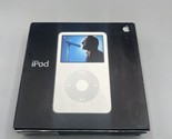 Apple iPod Classic 5th Gen. 30GB - White  7500 songs Model A1136 - $197.99