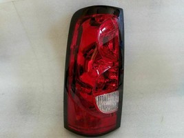 Driver Left Tail Light New Fits 2004-2007 Silverado Sierra 15046 - £62.05 GBP