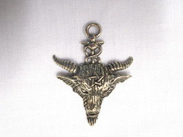 Evil Baphomet Goat Head Devil with Occult Pentagram Star Pewter Pendant Necklace - £9.39 GBP