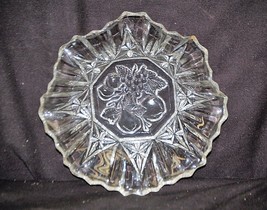 Old Vintage Pioneer Clear Federal Glass 7-1/2&quot; Crimped Round Bowl Fruit Design - £15.56 GBP