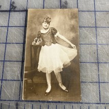 Vtg Picture Postcard Girl In Dance Outfit Cute Fun Flowers Dancer - $166.89 MXN