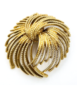 Vintage 1967 Book Piece Signed MONET Gold Tone Mirodor Wheat Bouquet Bro... - $61.12 CAD