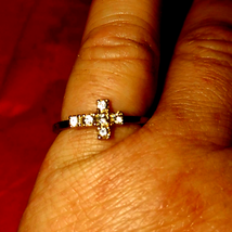 Gorgeous size 6 gold plated rhinestone cross ring~exquisitely beautiful! - £22.94 GBP