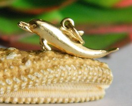 Vintage 14K Yellow Gold Dolphin Pendant Charm Miniature Tiny Figural - $52.95