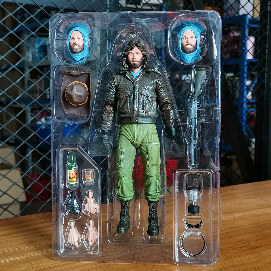 NECA The Thing Ultimate Macready (Station Survival) Version Action Figure - £35.32 GBP+
