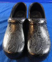 Dansko Women&#39;s Proffessional Black Tooled Leather Clog Nursing Floral Shoes 40 - £24.55 GBP