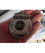WEST WARWICK RHODE ISLAND POLICE PATROLMAN   BADGE BX 30 - $3,331.38 MXN
