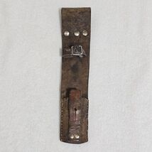 WWI British Army 1917 Bayonet Frog Leather Scabbard Carrier Crown Stamp ... - $3,226.06 MXN