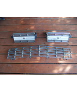 1971 CHRYSLER IMPERIAL GRILL OEM LEBARON - $307.69 CAD