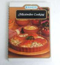 Vintage 1982 Sanyo Microwave Cooking Hardback Spiralbound Cookbook - £9.90 GBP