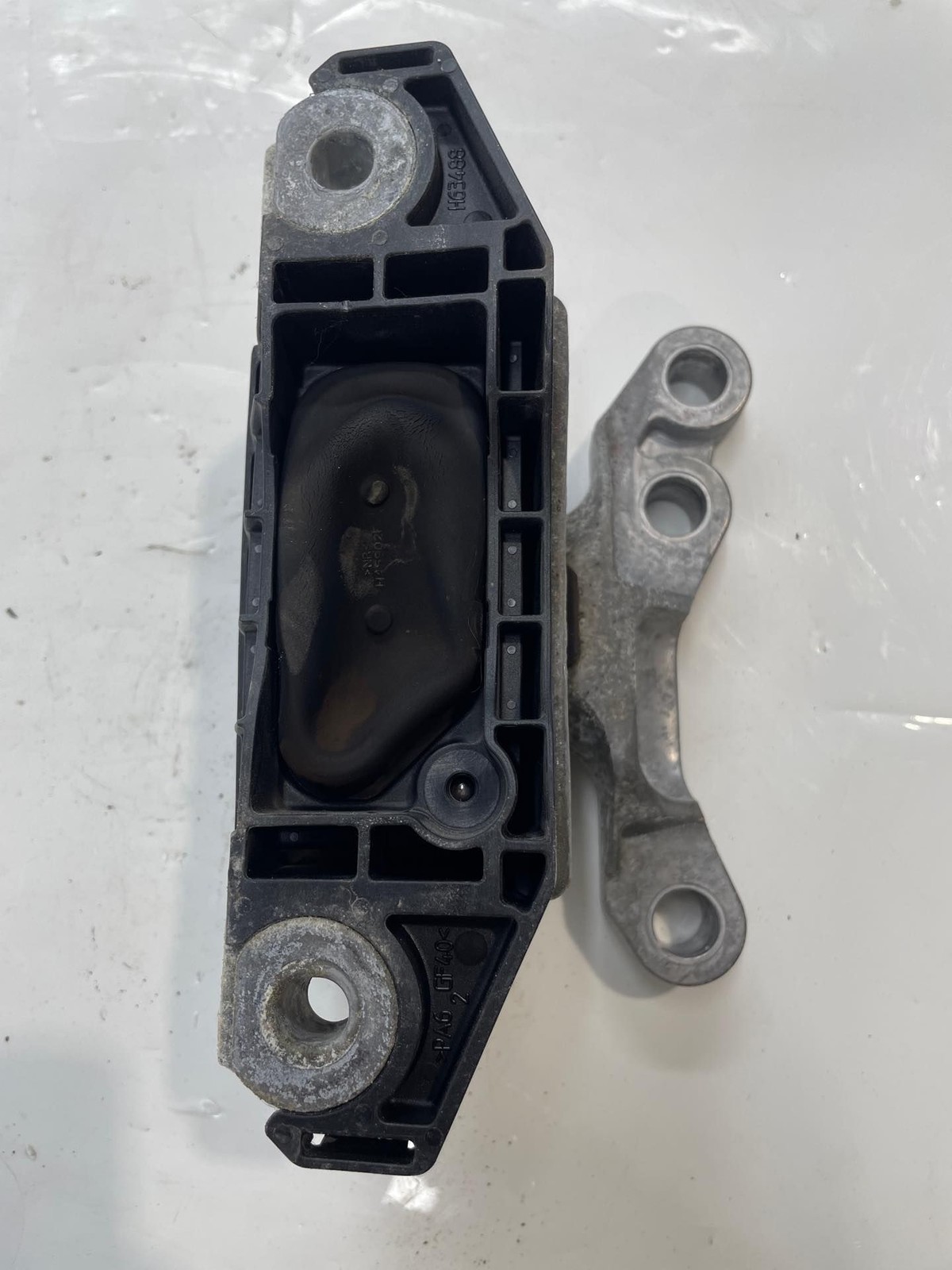 2021 Chevy Traverse LT 3.6L RH Passenger Transmission Frame Mount 84499830 OEM Item image 6