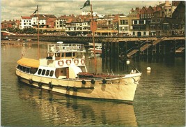 MV Yorkshire Belle, Bridlington Harbor Ship Boat Vintage Chrome Postcard - $5.06