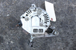 2003-2008 TOYOTA COROLLA MATRIX DENSO ALTERNATOR C463 image 5