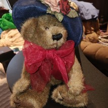 Boyds Bear Aunt Yvonne Dubeary with Hat &amp; Scarf 12&quot; with tags - $10.69