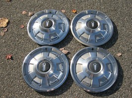 Genuine 1968 Plymouth Barracuda Belvedere Valiant 14 inch hubcaps wheel covers - $60.43