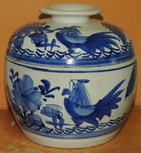 Antique Qing Republic Rooster 6.25&quot; Covered Dish / Pot/ Bowl Porcelain 1... - $31.49