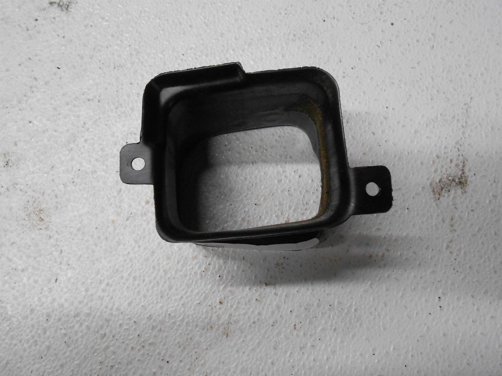 1999 Ford Ranger Air Vent Tube F57H-19A843-AB - $21.99