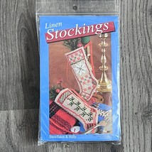 Yarn Tree Linen Stocking Kit - Snowflakes  &amp; Holly Christmas Ornament 4.5&quot; - $233.36 MXN