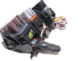 HARNESS.PLUGS/WIRES/PIGTAILS  FOR  13-14-15 NISSAN SENTRA 1.8L ENGINE COMPUTER image 3