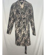 Kardashian Kollection Lace Coat - Size L - $755.86 MXN