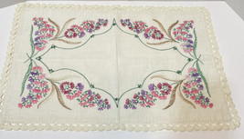 Vintage Handmade Embroidered Floral Table Centerpiece Placemat 19 x 13 in - £17.69 GBP