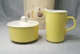Cream And Sugar Set Yellow White Lid Made In USA - £7.68 GBP