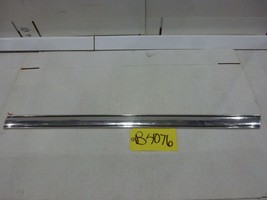 1982 GMC Suburban Lower Side Molding - $818.56 MXN