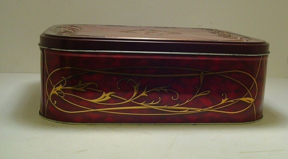 Red rectangle tin with gold edging 11.5&quot; x 9&quot; x 4&quot; - $6.79