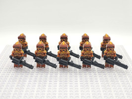 10pcs Geonosis ARF Troopers Desert Trooper Star Wars Minifigures Set - £19.17 GBP