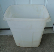 Rubbermaid Trash Can - £5.51 GBP