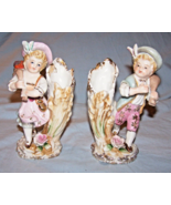 Vintage Pair of Victorian Traveling Children Vases-6 inches tall - $27.34 CAD