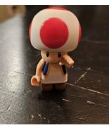 K&#39;NEX Red Toad Super Mario Bros. 2” Blind Bag Figure Nintendo 2012 Series 9 - €21,66 EUR
