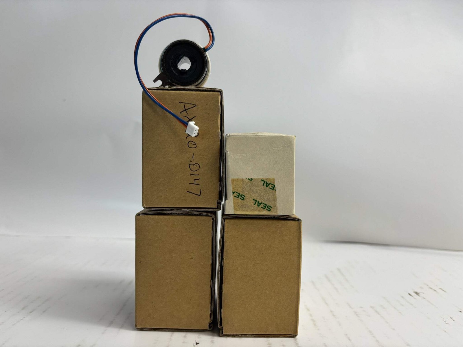 4 Open Genuine Ricoh Aficio 550,650 Magnetic Clutch AX20-0147, AX200147 Item image 2