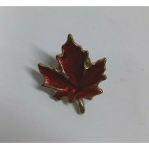 Vintage Red Glossy Maple Leaf With Gold Tone Trim Lapel Hat Pin - £4.30 GBP