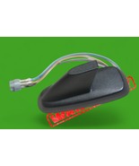 2006-2010 chevrolet tahoe cadillac gmc gps radio antenna assembly 25815079 - $1,096.66 MXN
