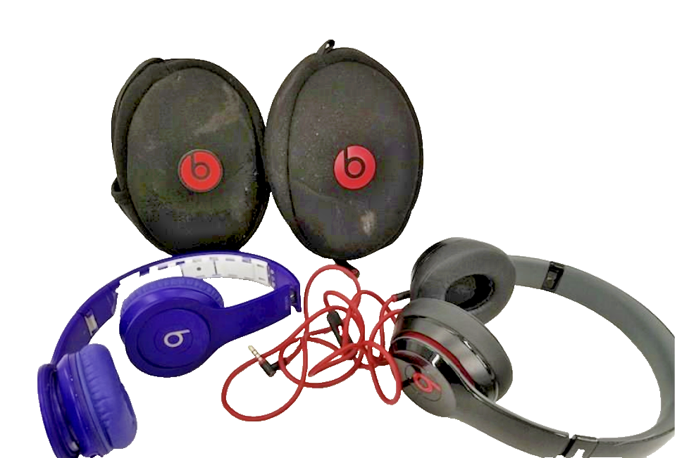 Beats by Dr. Dre ~ Beats Solo HD Purple & Beats Solo Black In Cases - 2 Pair - £39.56 GBP