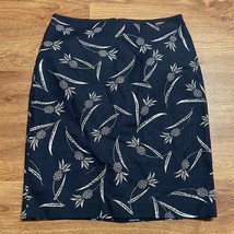 Ann Taylor Navy Blue White Floral Pencil Skirt Womens Size 6P Petite - $27.72
