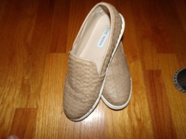 Steve Madden Excell tan espadrilles size 9B Excellent condition - $22.85