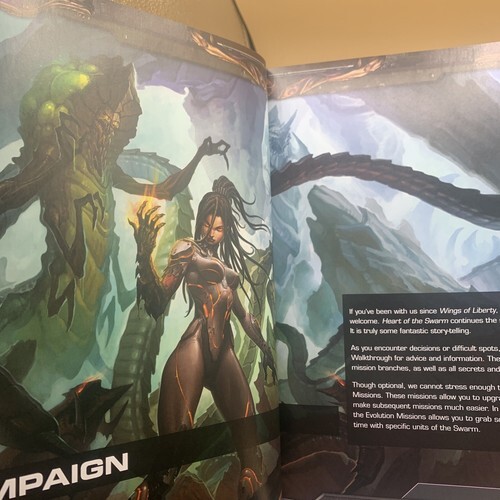 StarCraft 2 II: Heart of the Swarm Collectors Edition Guide Hardcover Item image 9