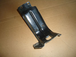00-06 w215 MERCEDES CL500 CL55 CL600 LOWER RADIATOR MOUNTING BRACKET image 5