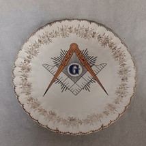 Masonic Plate With Wall Hanger 23K Gold Rim 10&quot; Sanders Mfg Co G Square Compass - £17.18 GBP