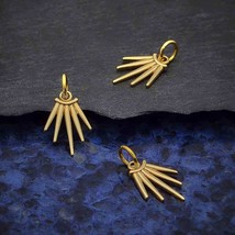 Bronze Five Spike Charm 17x10mm - $163.39 MXN
