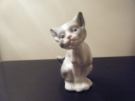 Lladro Cat Kitten Feed Me 5113 Figurine 5.25&quot; Grey White Porcelain 1981 Vintage - £54.12 GBP