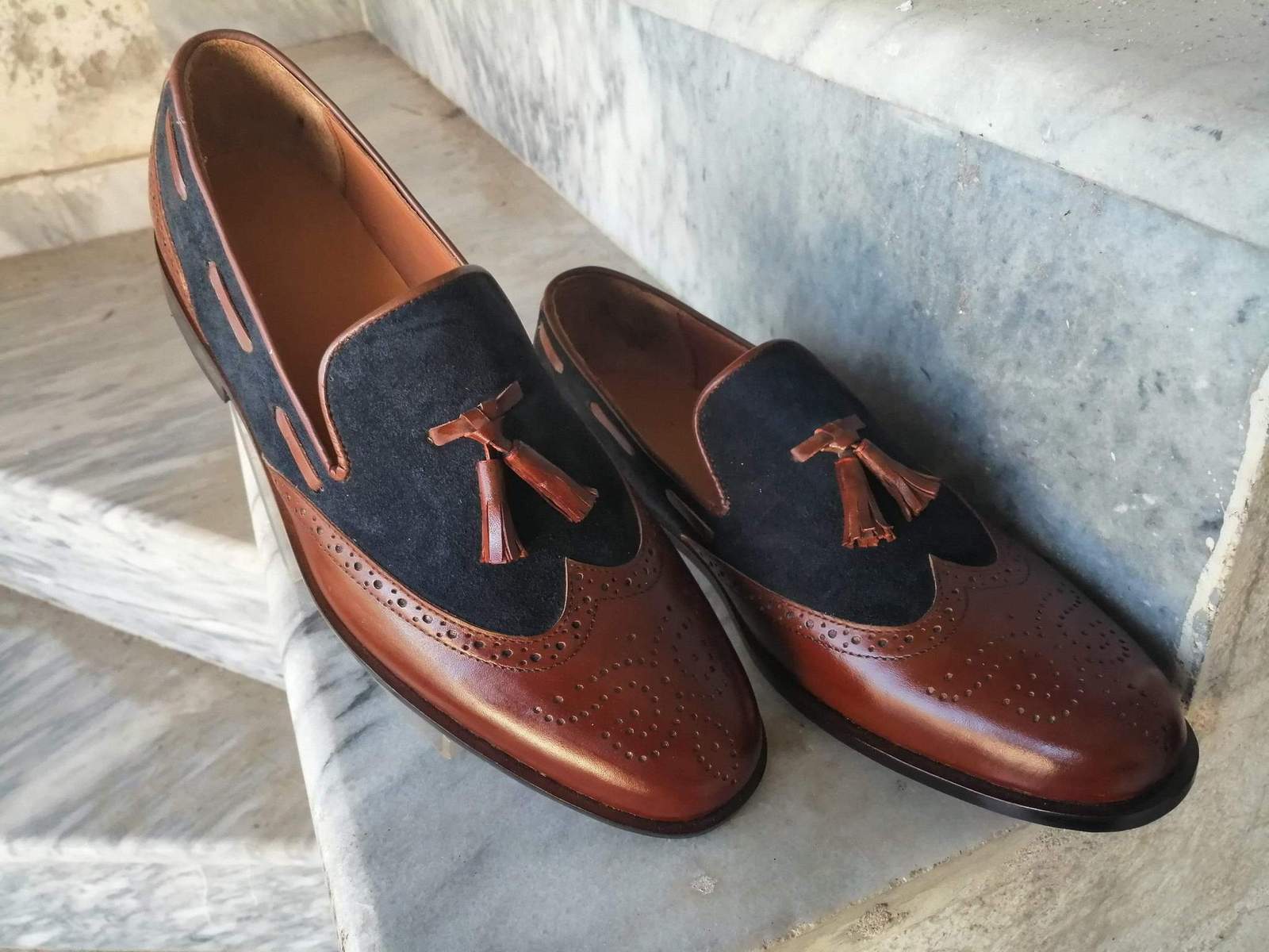 Handmade Men Brown Blue Leather Suede Wing Tip Brogue Tassel Loafer Dress Shoes
