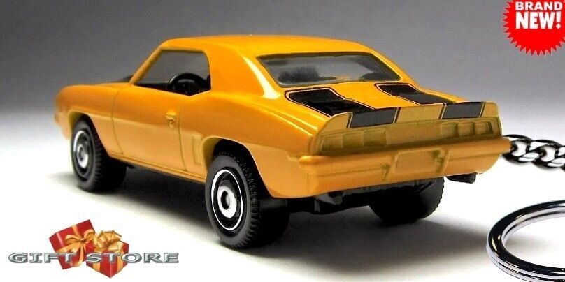 RARE KEYCHAIN 67/68/69 YELLOW BLACK CHEVY CAMARO CUSTOM GREAT GIFT & DISPLAY Item image 6