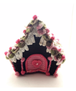 Crochet Gingerbread House - Knit  Christmas Needlework Handmade - £54.25 GBP