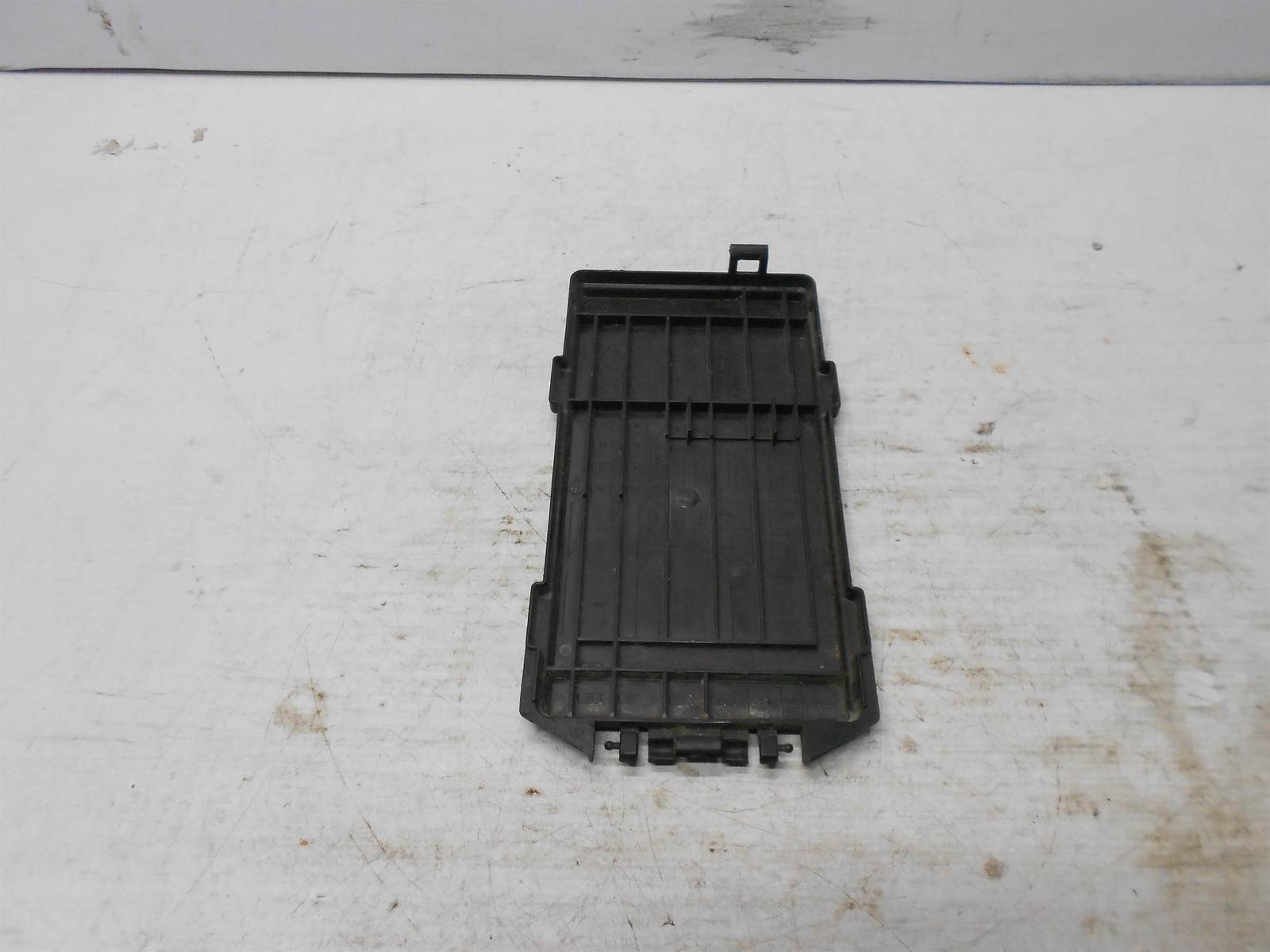 1999-2003 Ford F 150 Under Hood Fuse Relay Box Cover Lid Black XL34