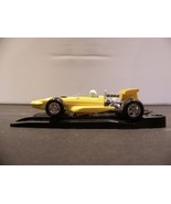 Funmate Formula 1 Yellow 28 Race Car w/ Launcher Ramp - $49.21 CAD